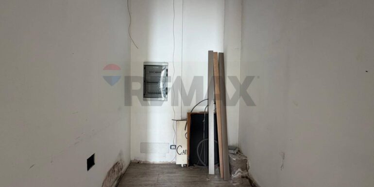 2025122184655-1011576-12