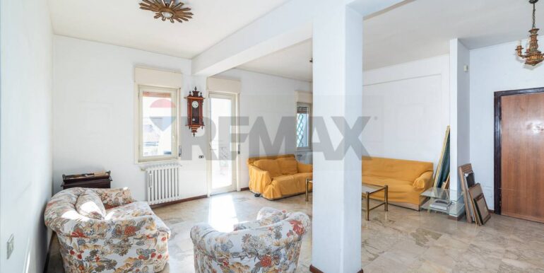 20251222101258-1005860-5