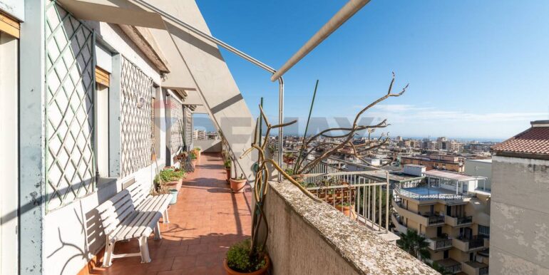 20251222101307-1005860-8