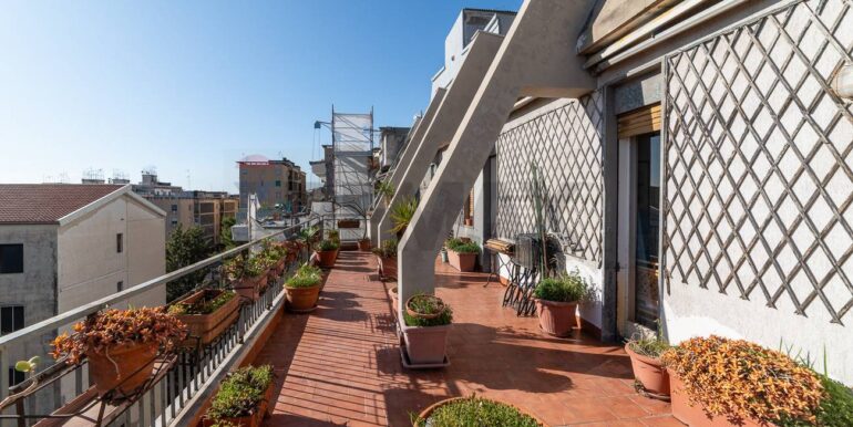 20251222101313-1005860-10