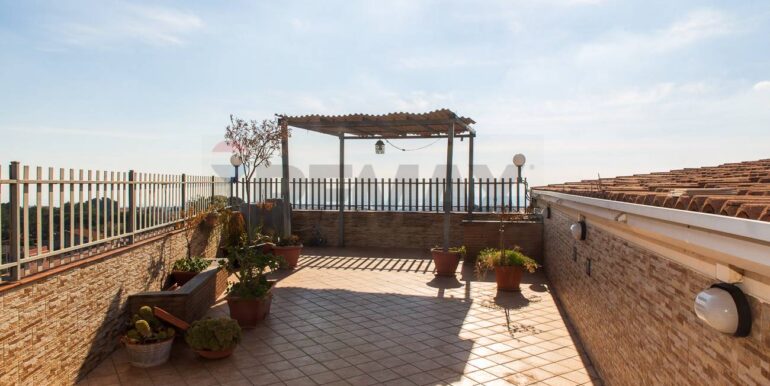 20251222103606-1011605-37