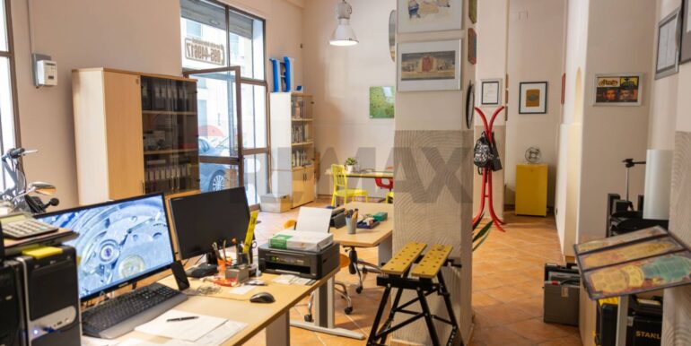 20251222111516-1011611-14