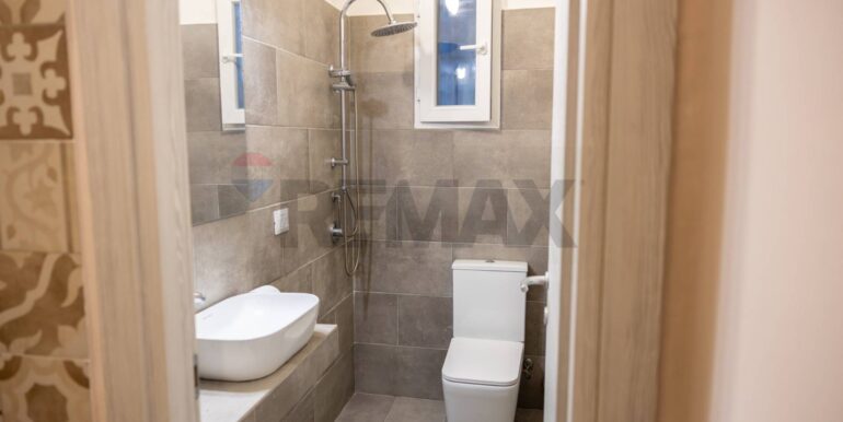 20251222111535-1011611-19