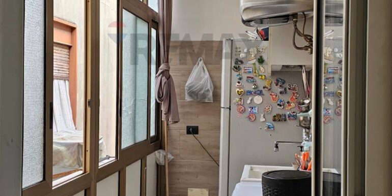 20251222114242-1011630-30