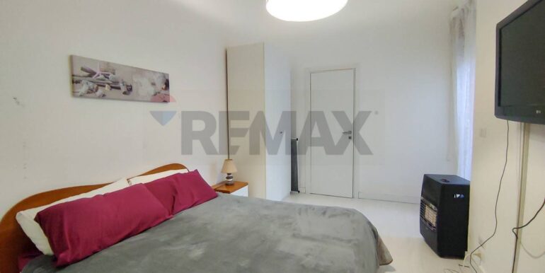 20251222114907-1011635-8