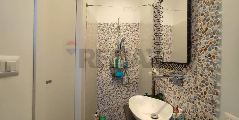 20251222114908-1011635-11