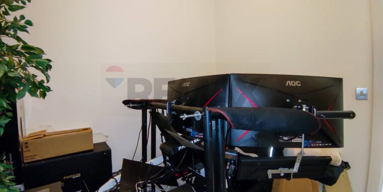 20251222114908-1011635-15