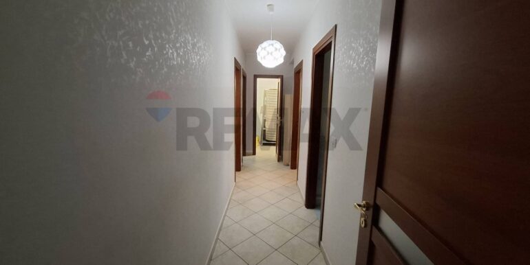 20251222115739-1011620-18