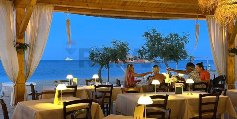 20251223102851-1012141-0