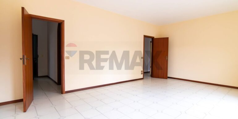 20251223123149-1012162-32