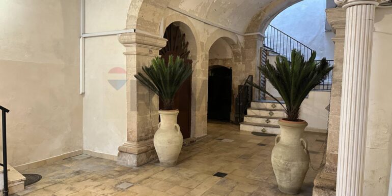 20251223145549-1012181-18