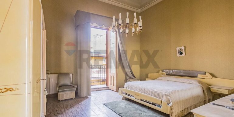 20251223171157-1012326-8