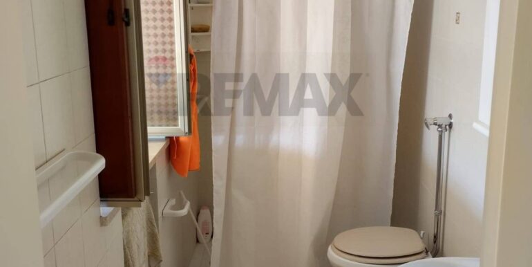 20251223230643-1012438-5