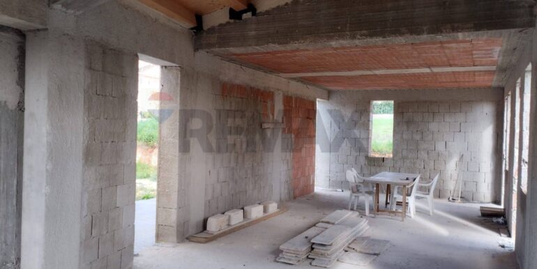 20251224161850-1012475-14