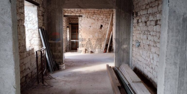 20251224161908-1012475-19