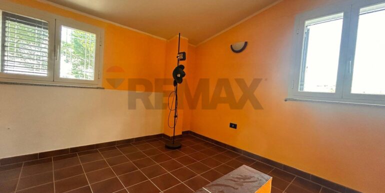 20251227164105-1012516-4