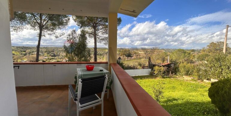 20251227164203-1012516-27