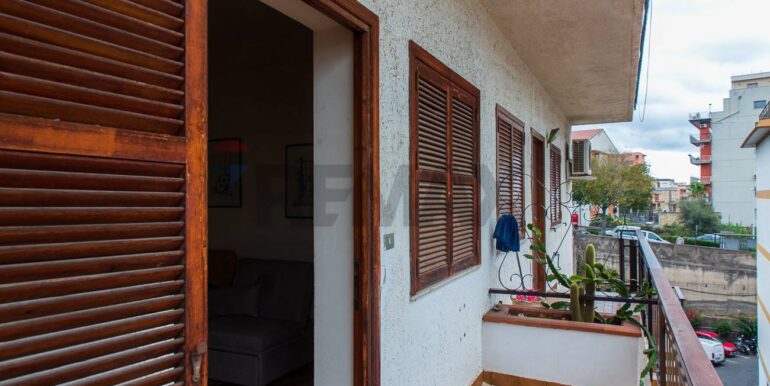 20251227193841-1012522-8