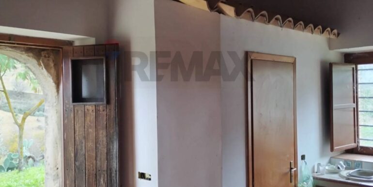 20251228102753-1012523-16