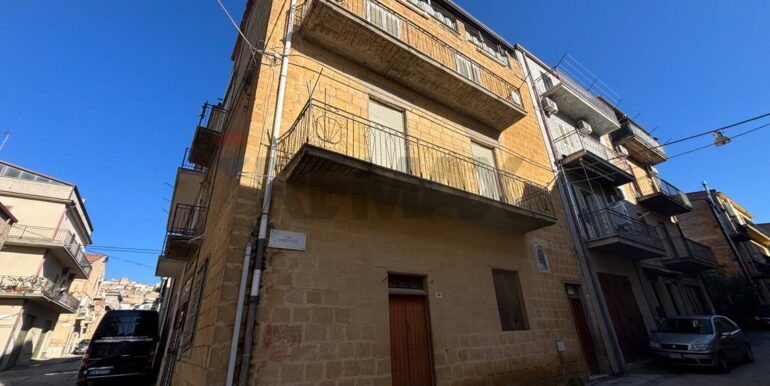 20251228181809-1012538-2