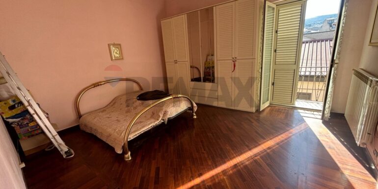 20251228182134-1012538-21