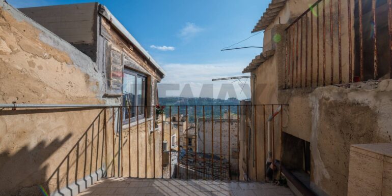 20251229104308-1006549-6