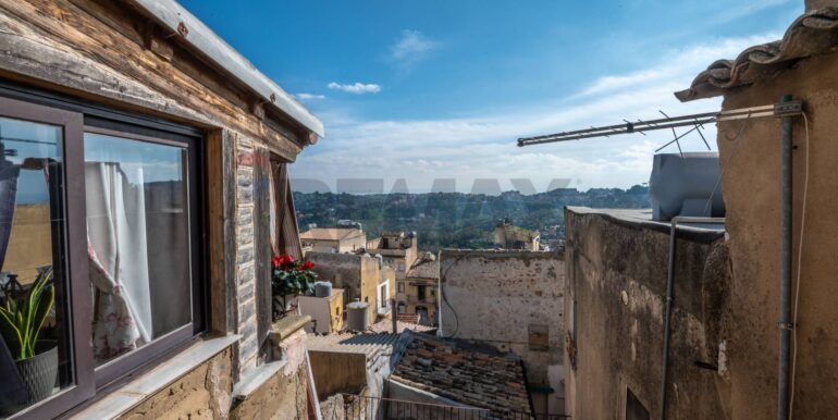 20251229104311-1006549-7