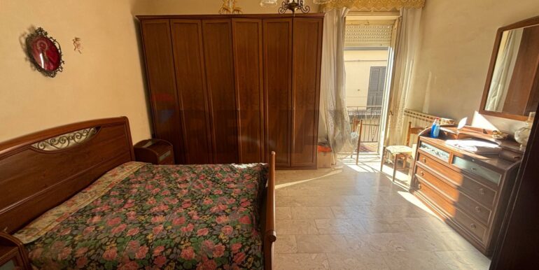 20251229104835-1012609-8