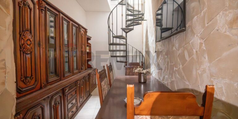 20251229125730-1010313-18