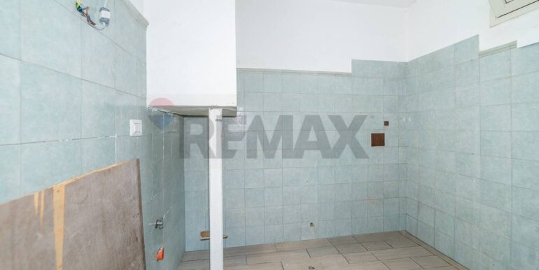 20251229184506-1012715-12