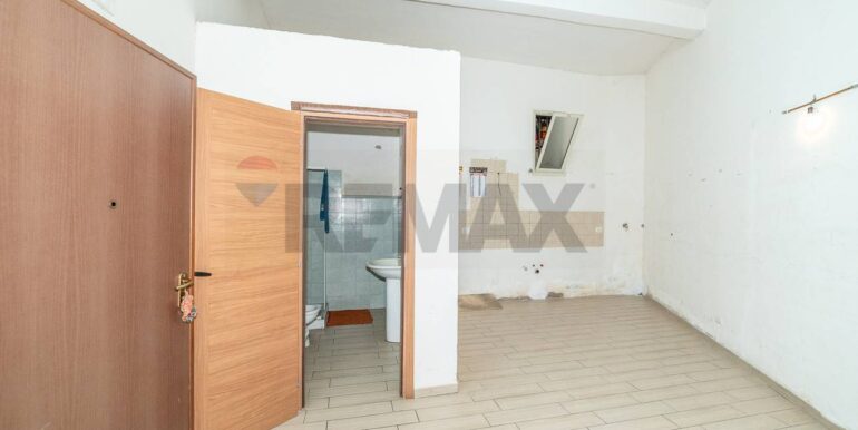 20251229184517-1012715-16