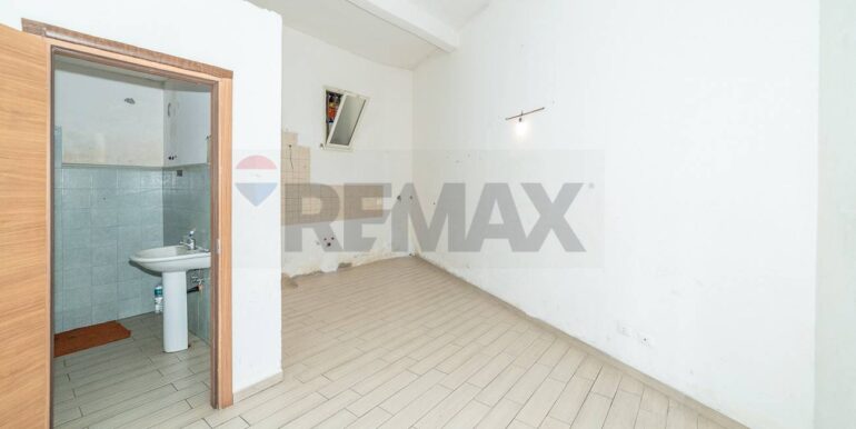 20251229184519-1012715-17