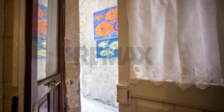 20251229190025-1012674-8