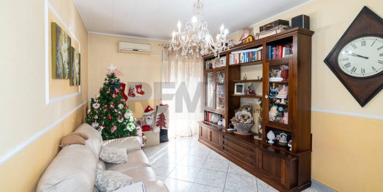 20251229214026-1012468-2