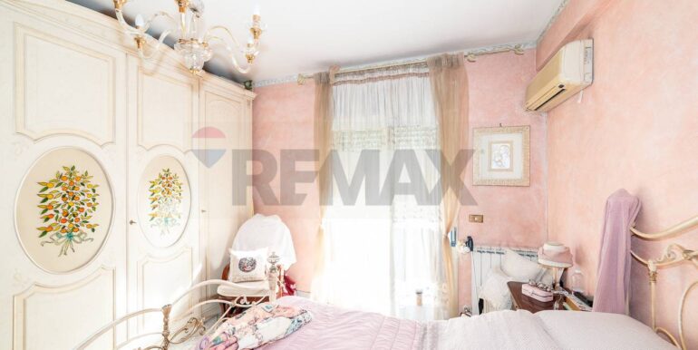 20251229214048-1012468-9