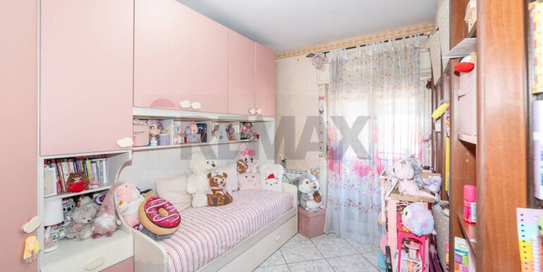 20251229214057-1012468-12