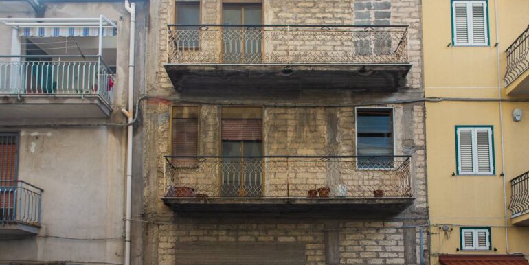 20251230110328-1012635-7