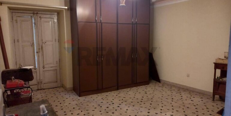 20251230125956-1012910-9