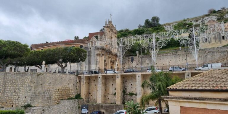 20251230160607-1013140-10