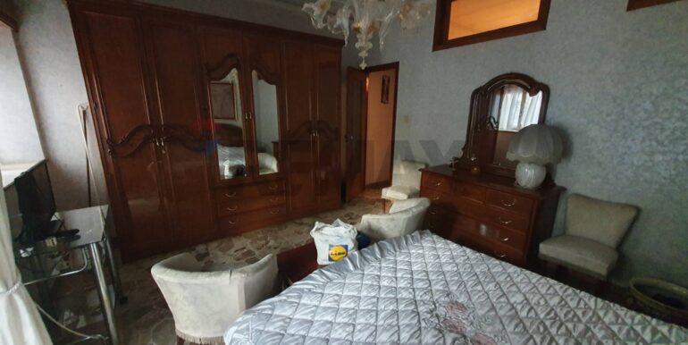 20251230170316-1011496-13