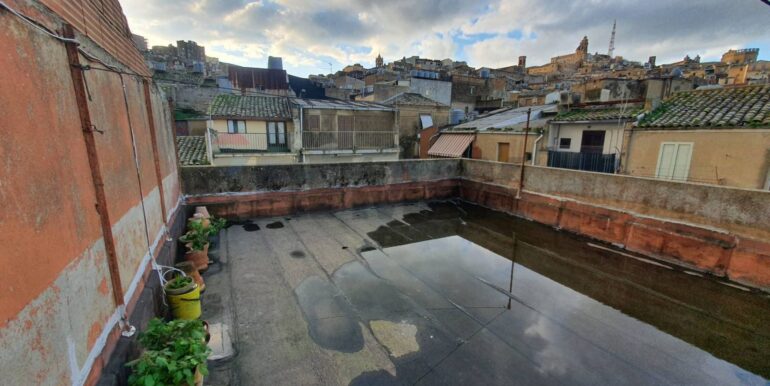 20251230170324-1011496-16