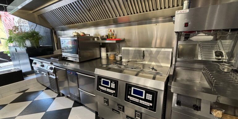 20251230173447-1013161-14