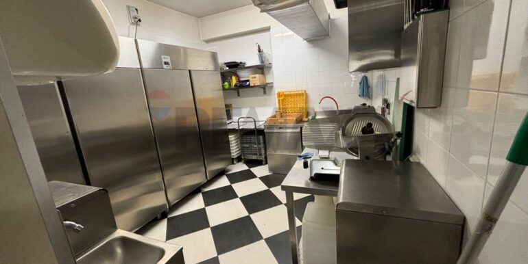 20251230181035-1013163-10