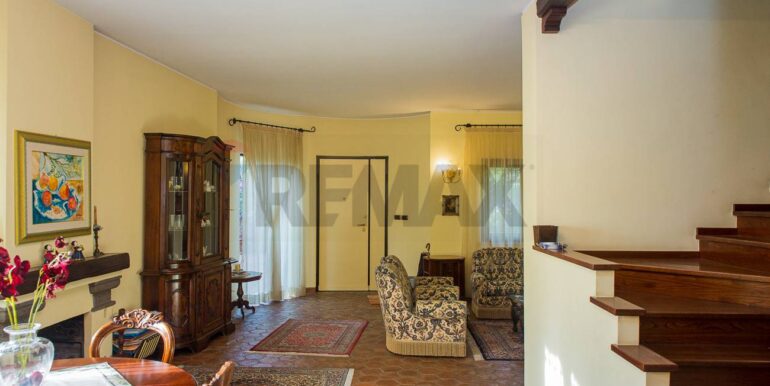 20251231165513-1013206-25