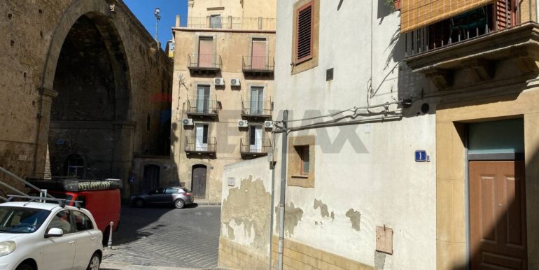 20260102181637-1013260-11