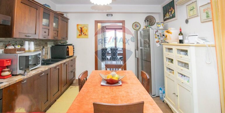 20260107164443-1013810-7