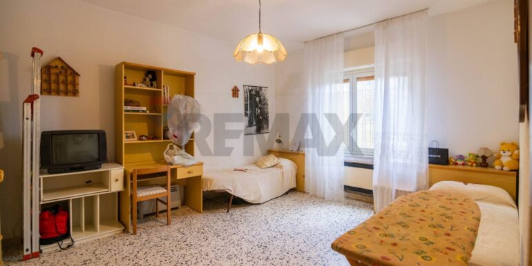 20260107225211-1013890-11