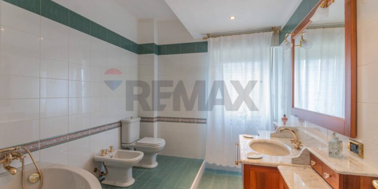 20260109122136-1014581-2