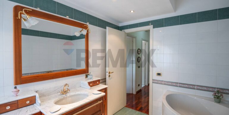 20260109122141-1014581-4