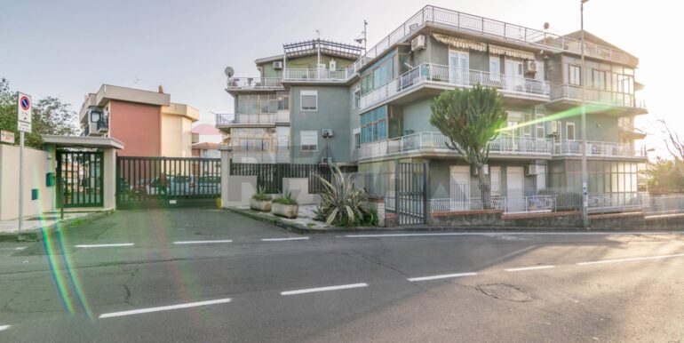 2026011071054-1013438-2